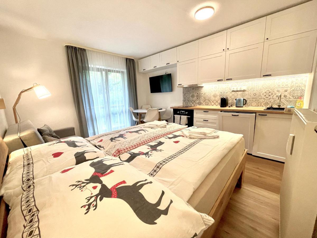 2022 Neu Renoviert- Apartments Michaela Филипсройт Экстерьер фото